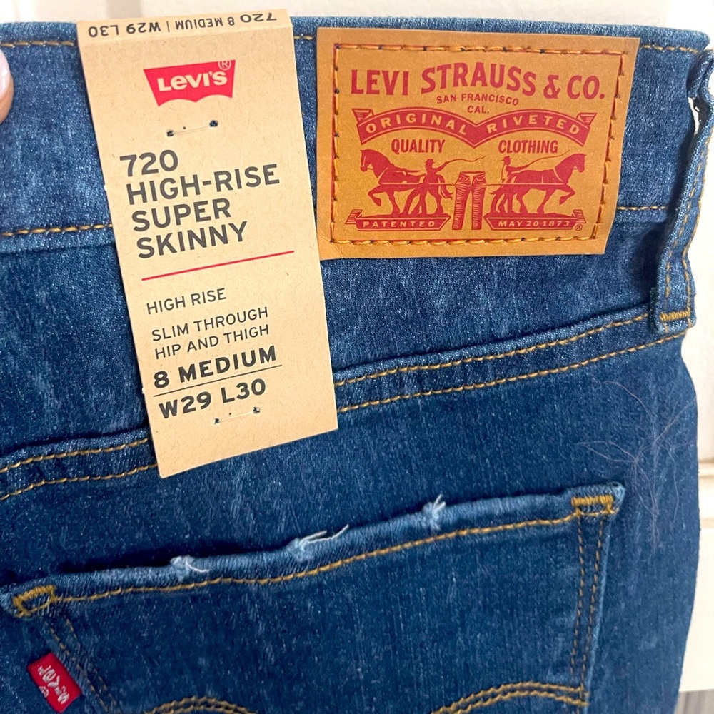 LEVI’S skinny jeans women BRAND NEW with tags